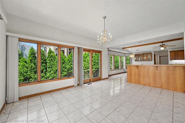 7351 Locklin, West Bloomfield Charter Township, MI 48324