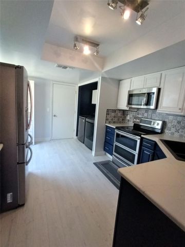 1025 KELSEY AVENUE, Oviedo, FL 32765