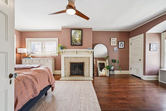 2518 N Terrace AVENUE, Milwaukee, WI 53211