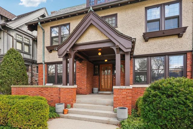2518 N Terrace AVENUE, Milwaukee, WI 53211
