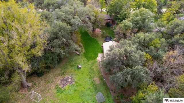 6000 Rokeby Road, Lincoln, NE 68516