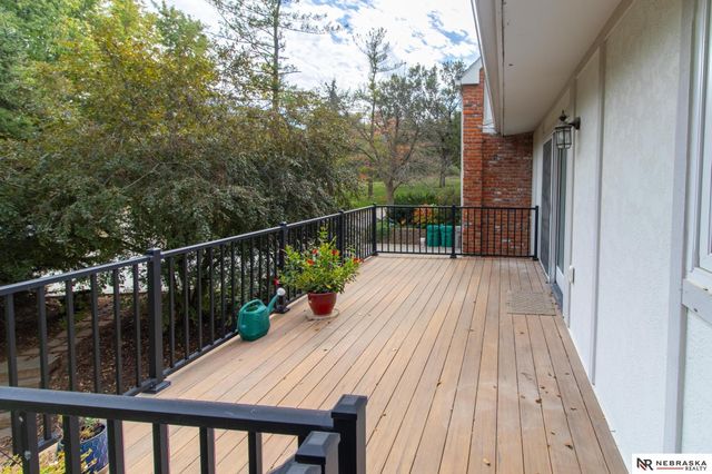 6000 Rokeby Road, Lincoln, NE 68516