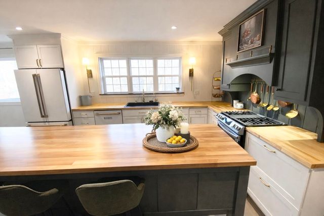 16467 Prairie Brook Street, Prairie Ronde Twp, MI 49087