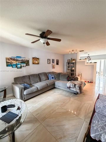 2323 SW 85Way, Miramar, FL 33025