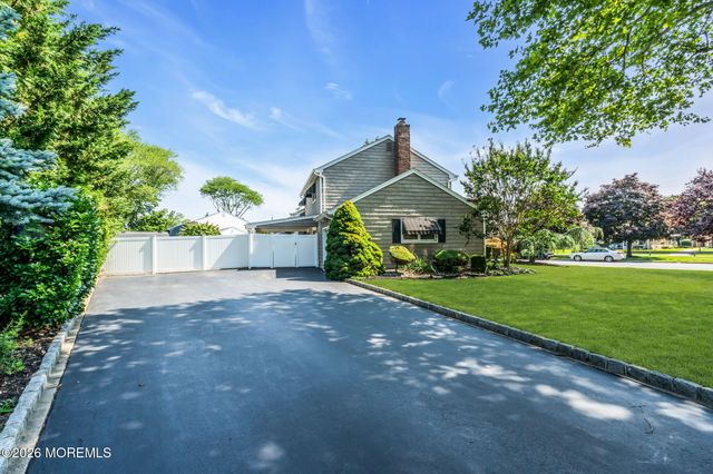 121 Forest Street, West Long Branch, NJ 07764