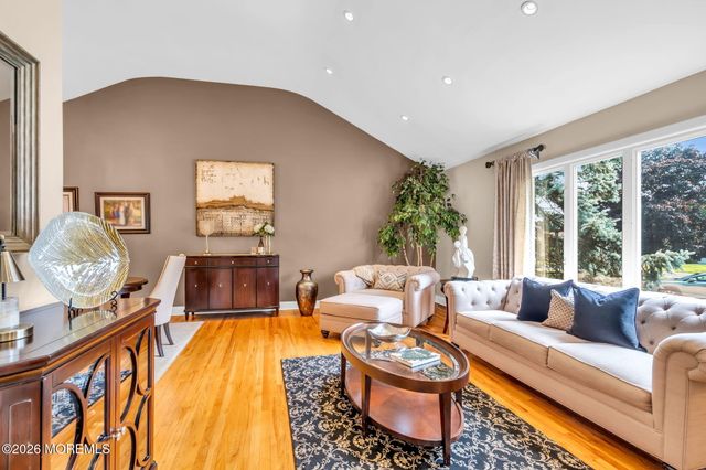121 Forest Street, West Long Branch, NJ 07764