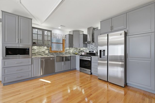 2528 N Harlem Avenue 3, Elmwood Park, IL 60707