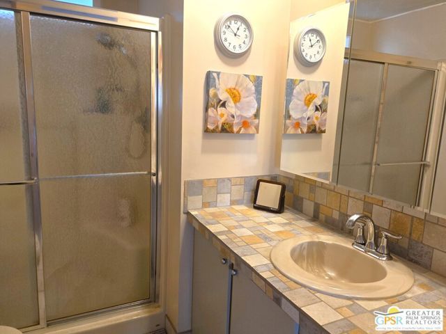 16620 El Segundo Way, Desert Hot Springs, CA 92241