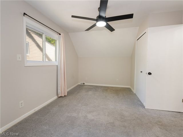 25524 Chatworth, Euclid, OH 44117