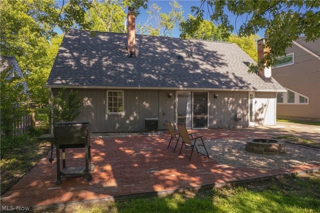 25524 Chatworth, Euclid, OH 44117