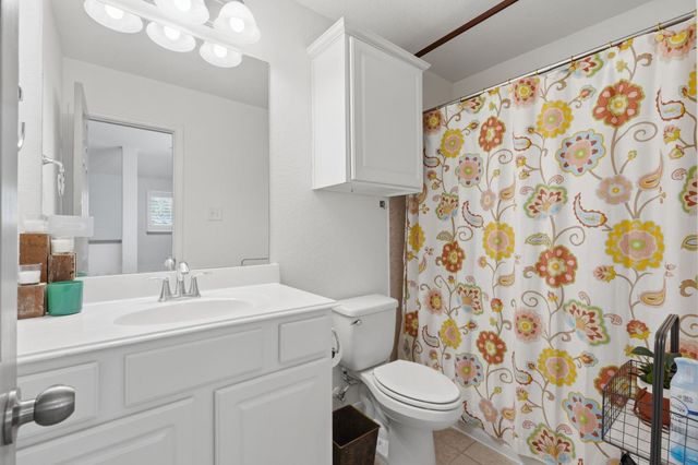 103 Forest Heights Way, Montgomery, TX 77316