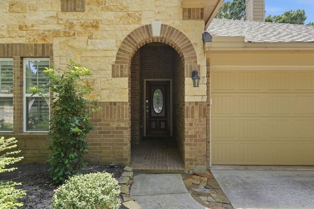 103 Forest Heights Way, Montgomery, TX 77316