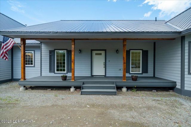 1031 W Balboa Drive, Wasilla, AK 99654