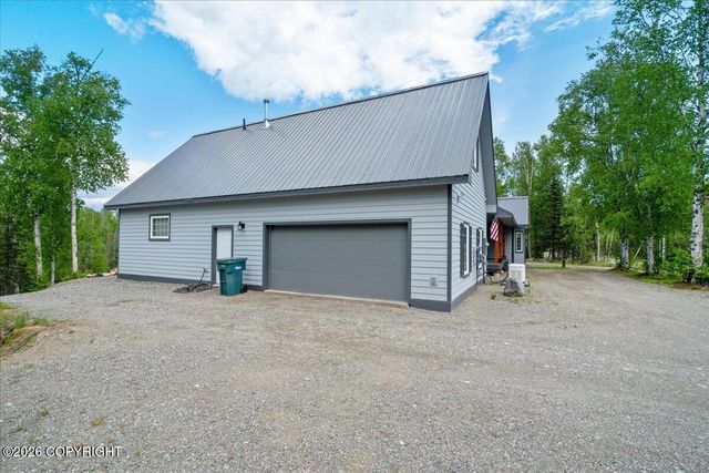 1031 W Balboa Drive, Wasilla, AK 99654
