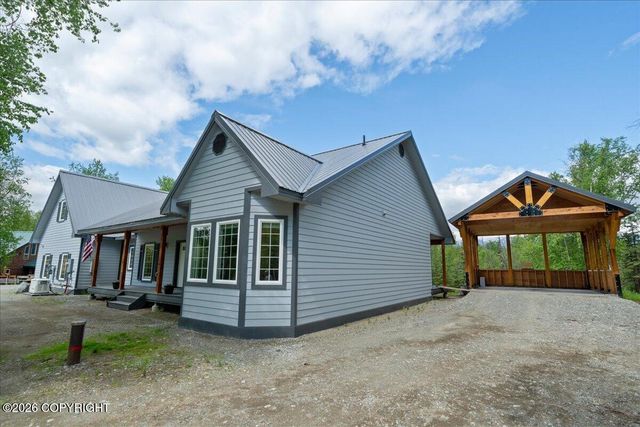 1031 W Balboa Drive, Wasilla, AK 99654