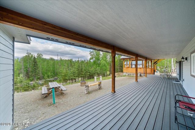 1031 W Balboa Drive, Wasilla, AK 99654