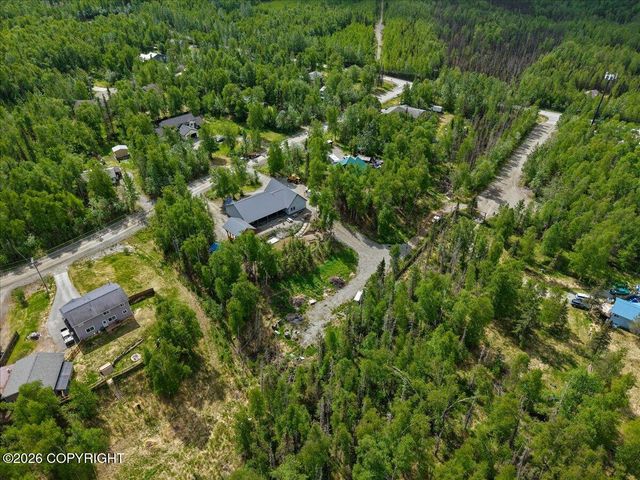 1031 W Balboa Drive, Wasilla, AK 99654