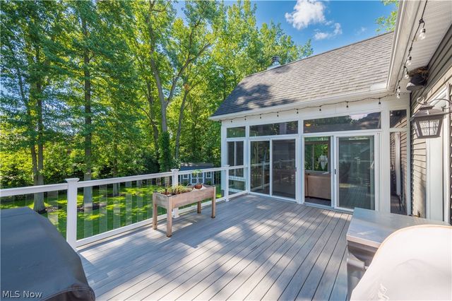 1045 N Quarry Road, Amherst, OH 44001