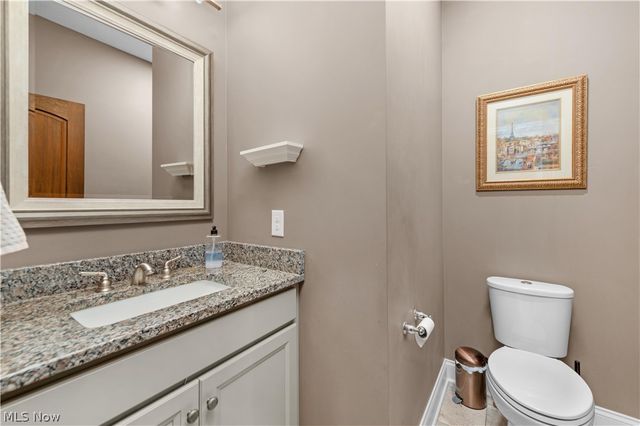 1045 N Quarry Road, Amherst, OH 44001