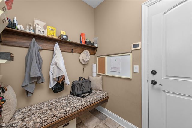 1045 N Quarry Road, Amherst, OH 44001