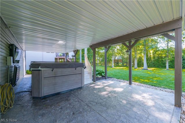 1045 N Quarry Road, Amherst, OH 44001