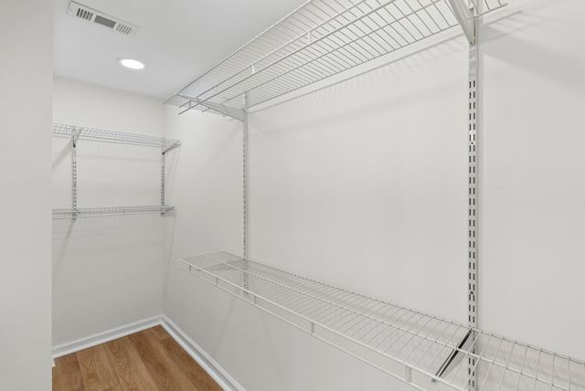 23 Brookside LN, Moneta, VA 24121