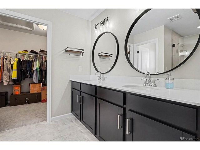 469 Whisper Wind Ln, Castle Rock, CO 80104