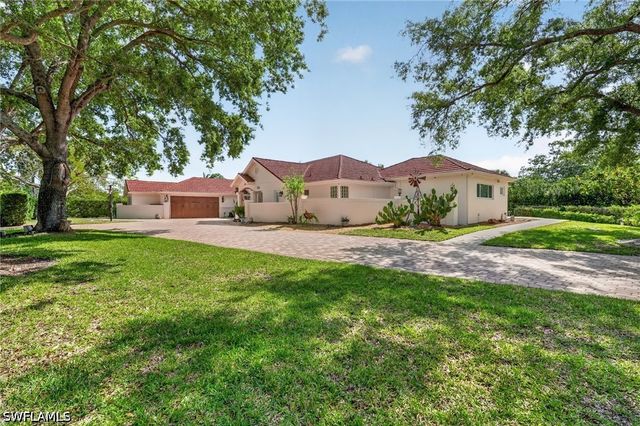 175 Palm River BLVD, Naples, FL 34110