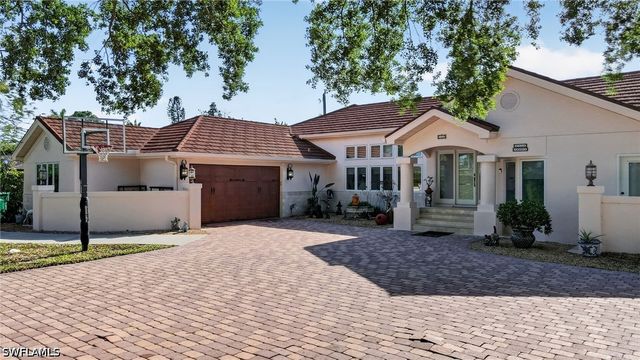 175 Palm River BLVD, Naples, FL 34110