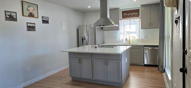 732 Ravine Street, Emory, TX 75440