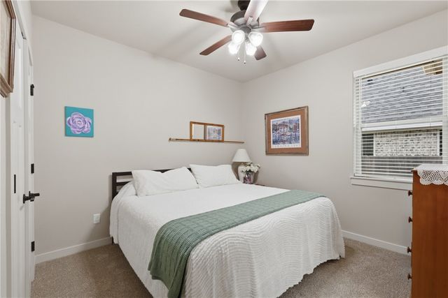 3320 Stoneleigh Road, Bryan, TX 77808