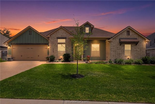 3320 Stoneleigh Road, Bryan, TX 77808