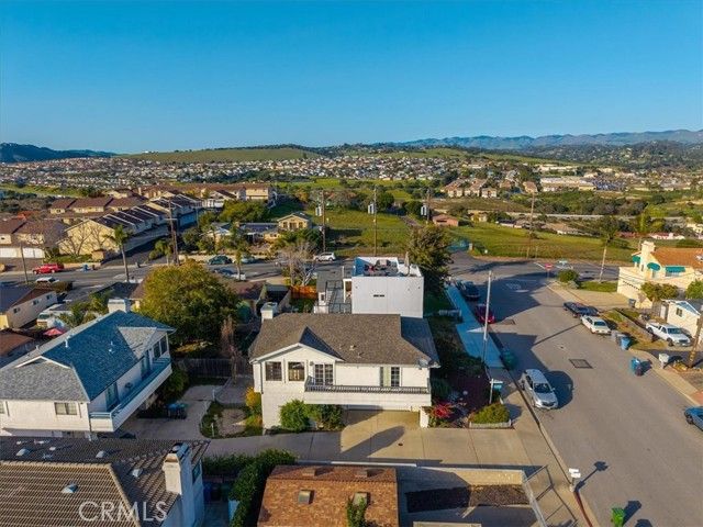 573 N 16th, Grover Beach, CA 93433
