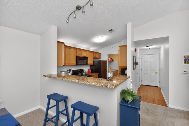 2312 Remington Way 2305, Lexington, KY 40511