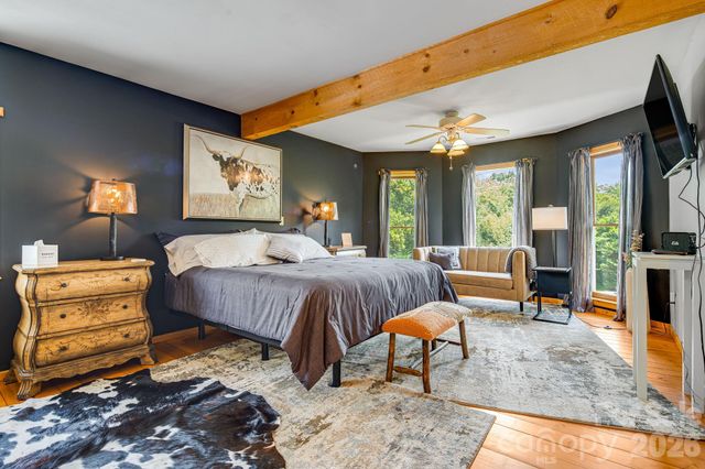 200 Black Hawk Trail, Waynesville, NC 28785