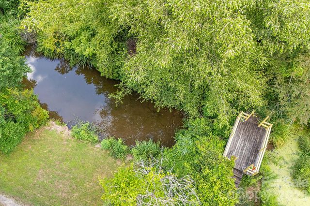 200 Black Hawk Trail, Waynesville, NC 28785
