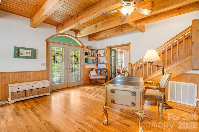 200 Black Hawk Trail, Waynesville, NC 28785