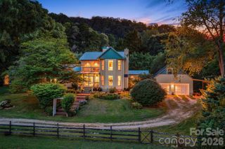 200 Black Hawk Trail, Waynesville, NC 28785