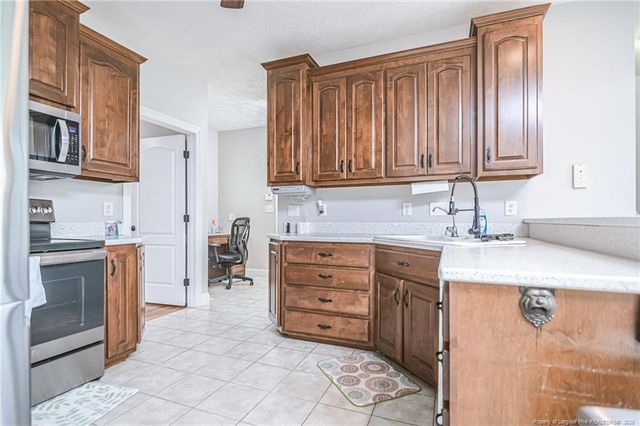 3836 Merilee Court, Wade, NC 28395