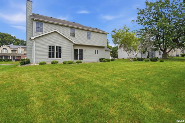2400 W MURPHY Drive, Dunlap, IL 61525