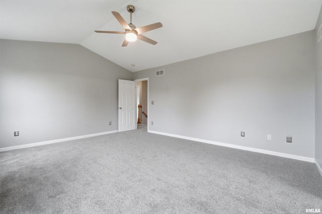 2400 W MURPHY Drive, Dunlap, IL 61525