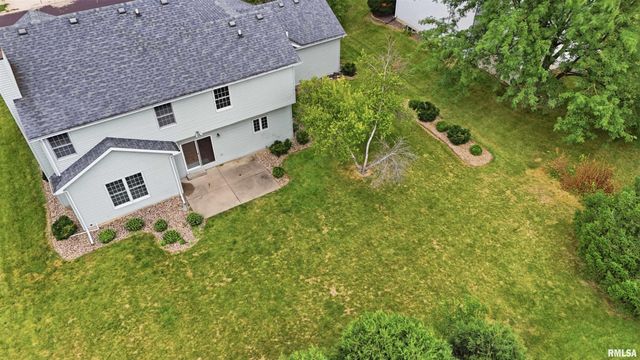 2400 W MURPHY Drive, Dunlap, IL 61525