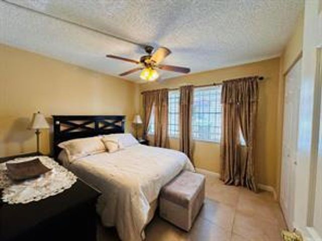 3099 NW 48th Avenue 253, Lauderdale Lakes, FL 33313