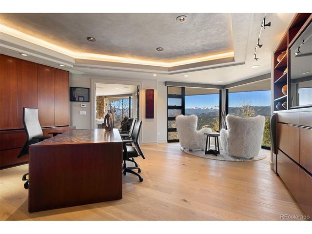 1913 Montane Dr, Golden, CO 80401