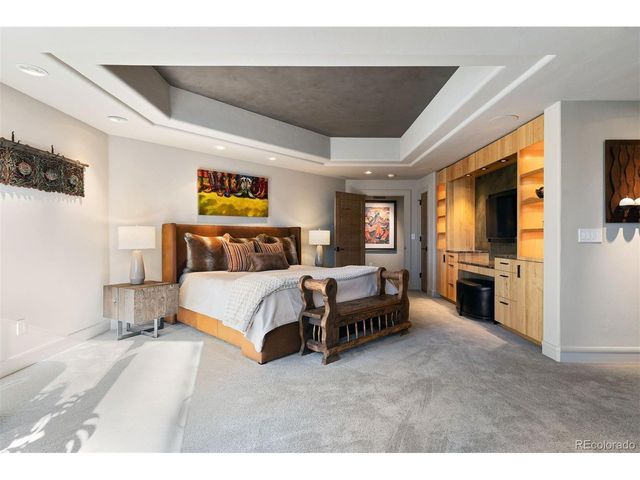 1913 Montane Dr, Golden, CO 80401
