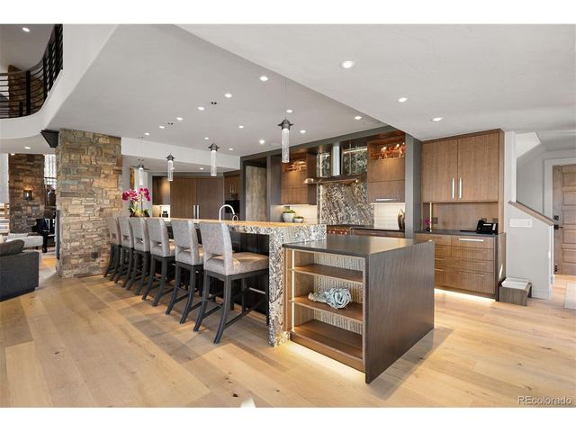 1913 Montane Dr, Golden, CO 80401