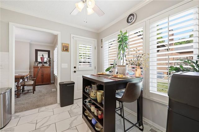 601 Ridgehaven Drive, Winston-salem, NC 27104