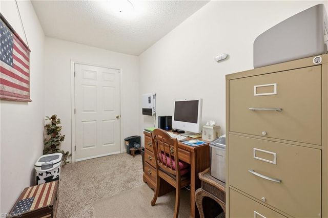 601 Ridgehaven Drive, Winston-salem, NC 27104