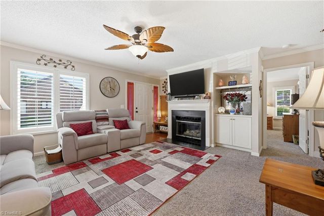601 Ridgehaven Drive, Winston-salem, NC 27104