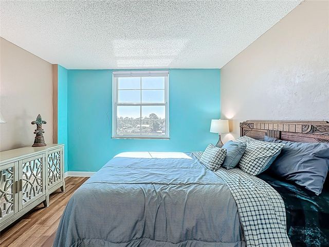 2901 26TH STREET W APT 511, Bradenton, FL 34205